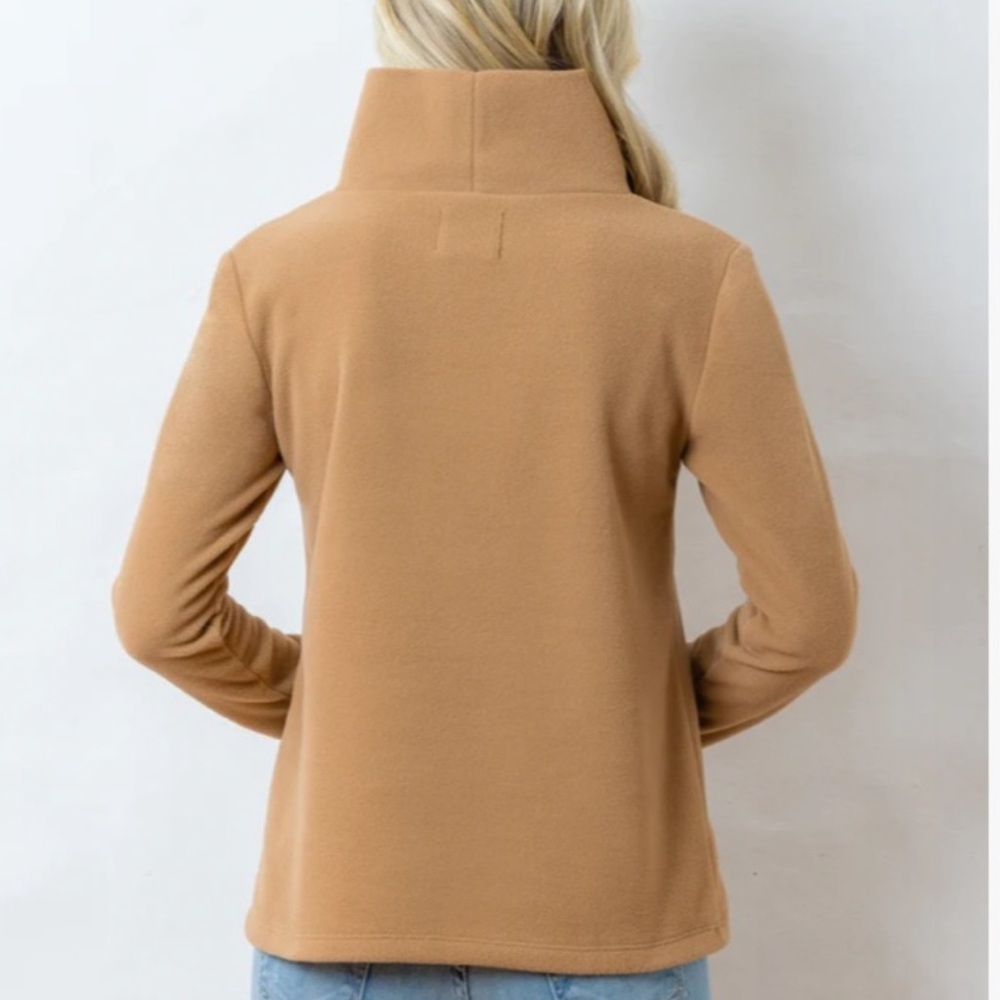 Dudley Stephens Greenpoint Turtleneck in Vello Fleece - Picture 3 of 7